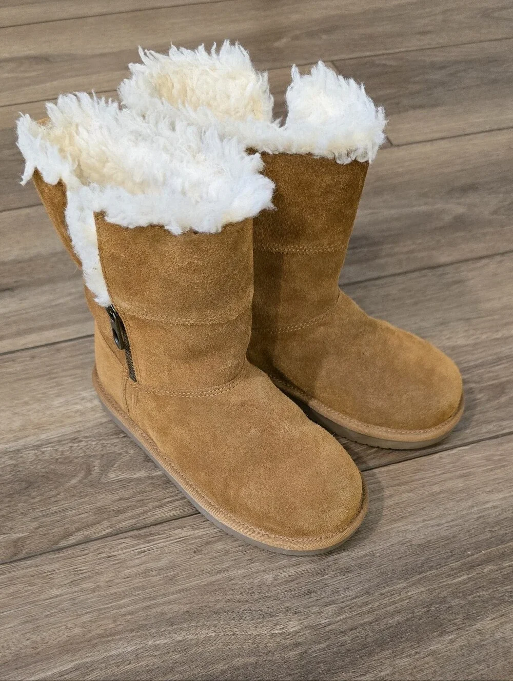 Girls Koolaburra Uggs Boots
